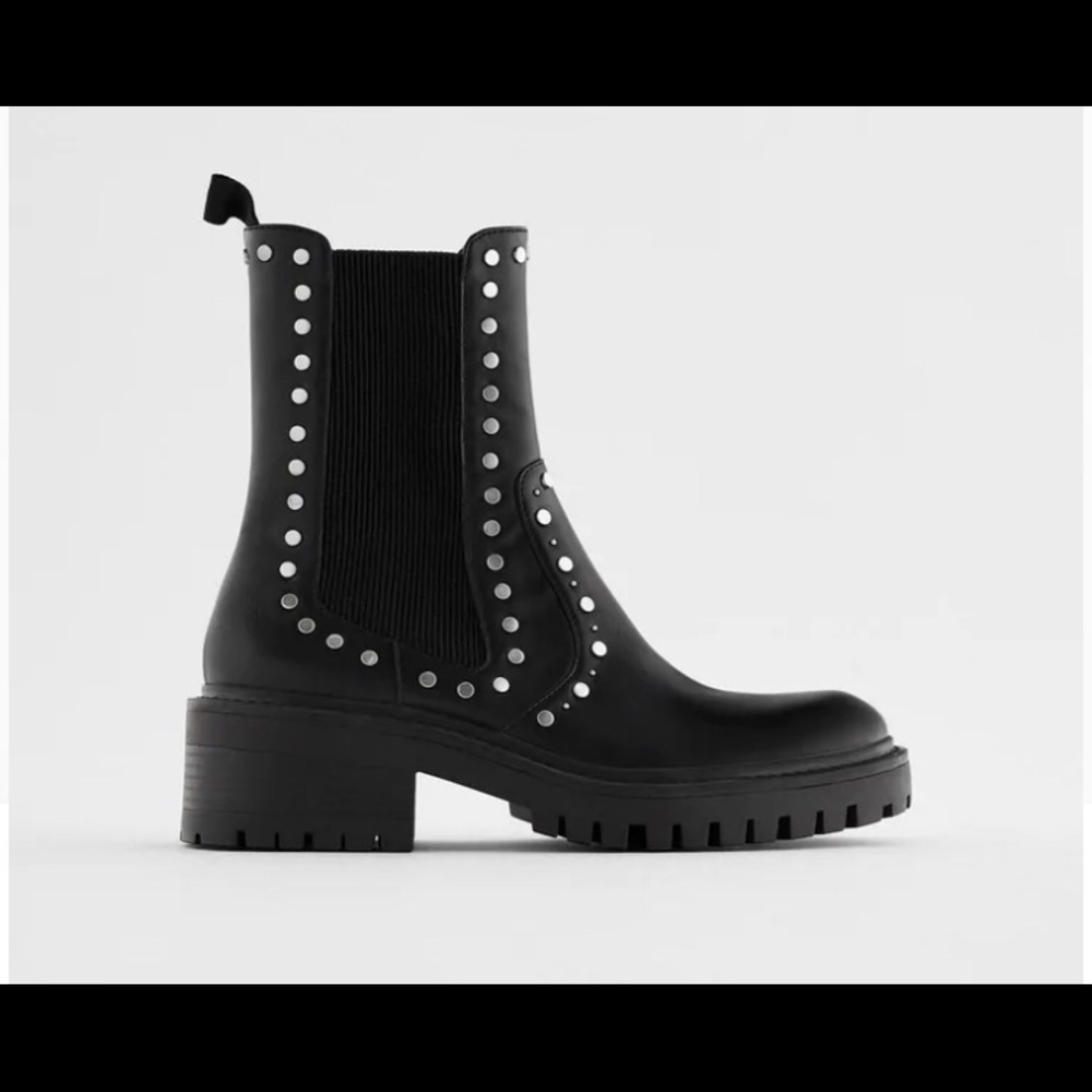 Zara low heel studded ankle boot (slightly worn)